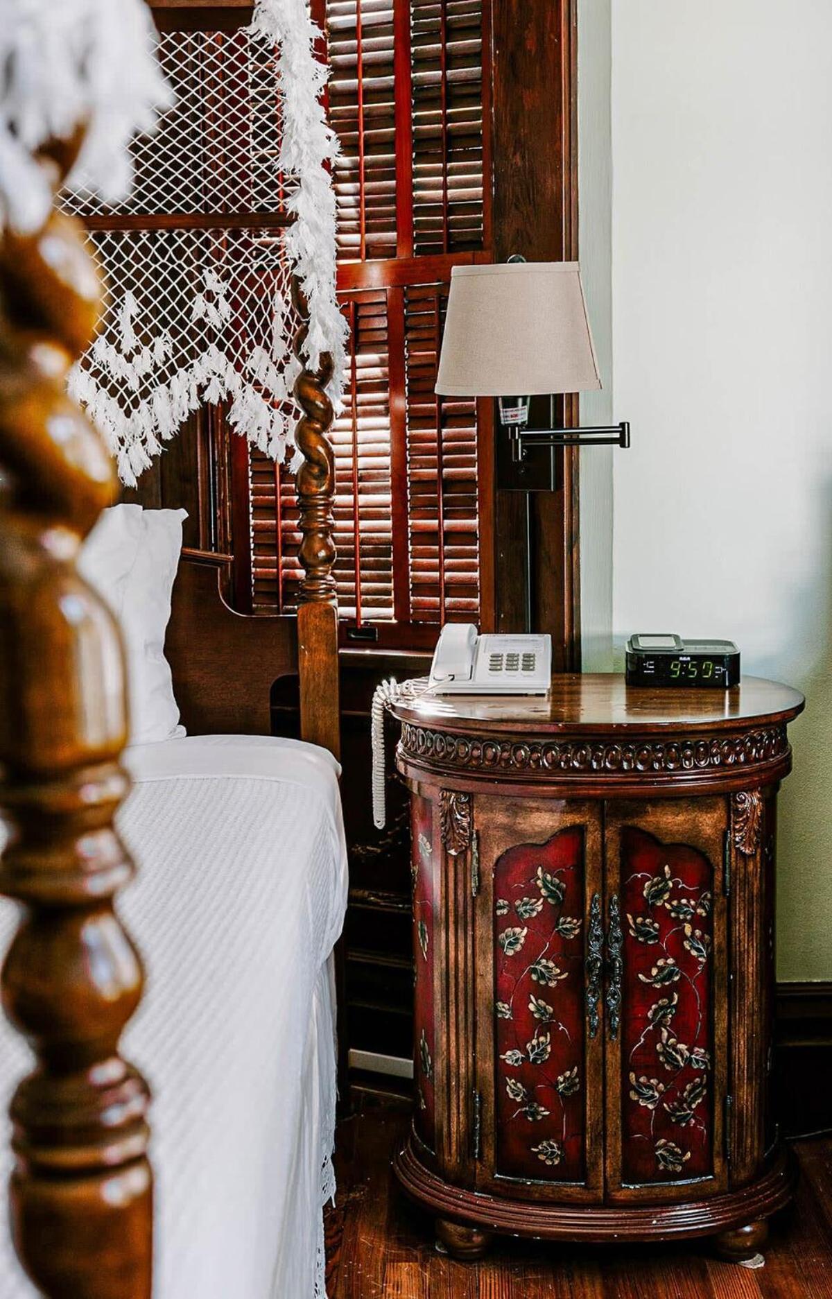 Classic King With Balcony At Curry Mansion Key West Exteriér fotografie
